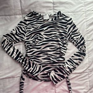 zebra top